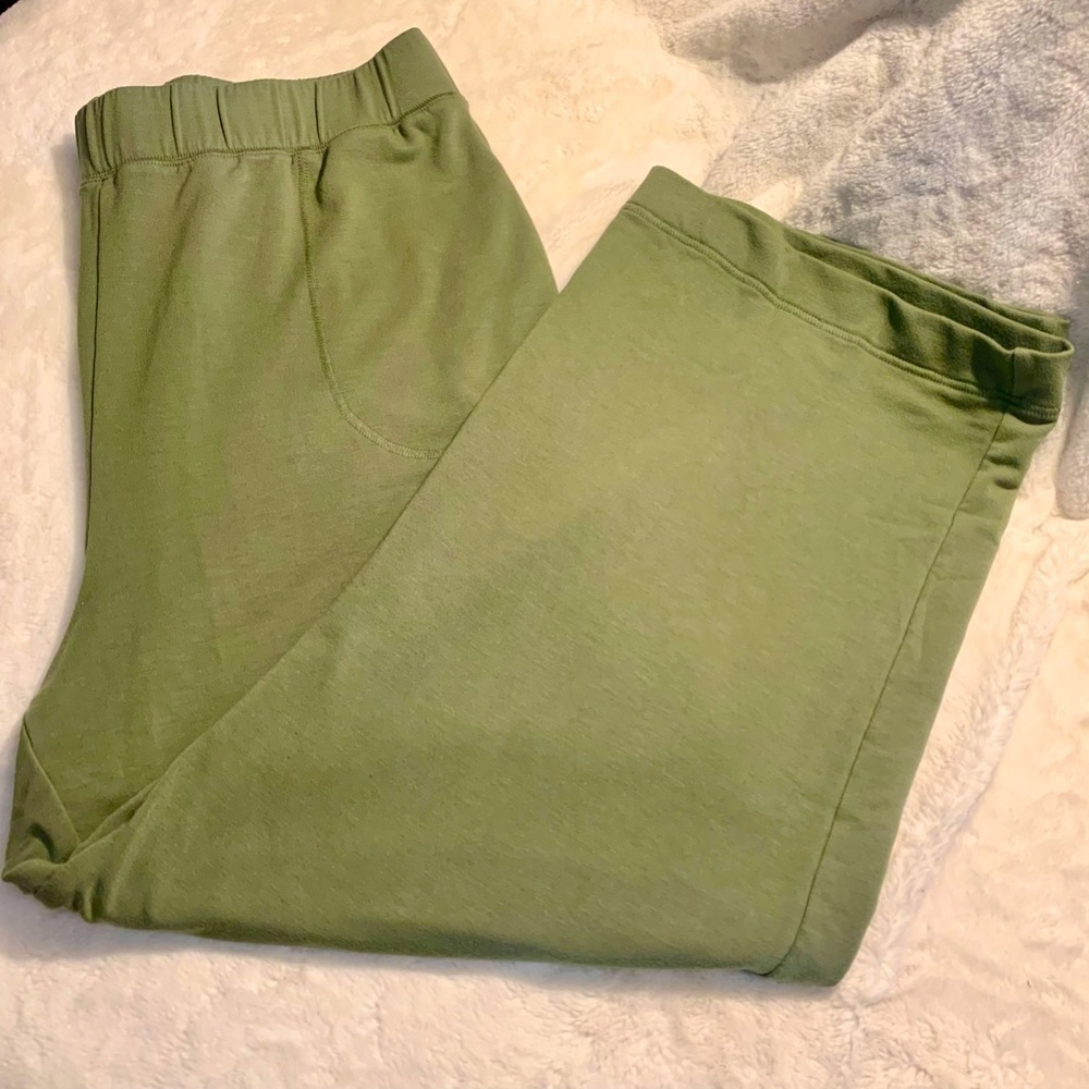 Old Navy Sweatpants XL Olive Green Rayon Spandex Wideleg Super Soft Joggers
